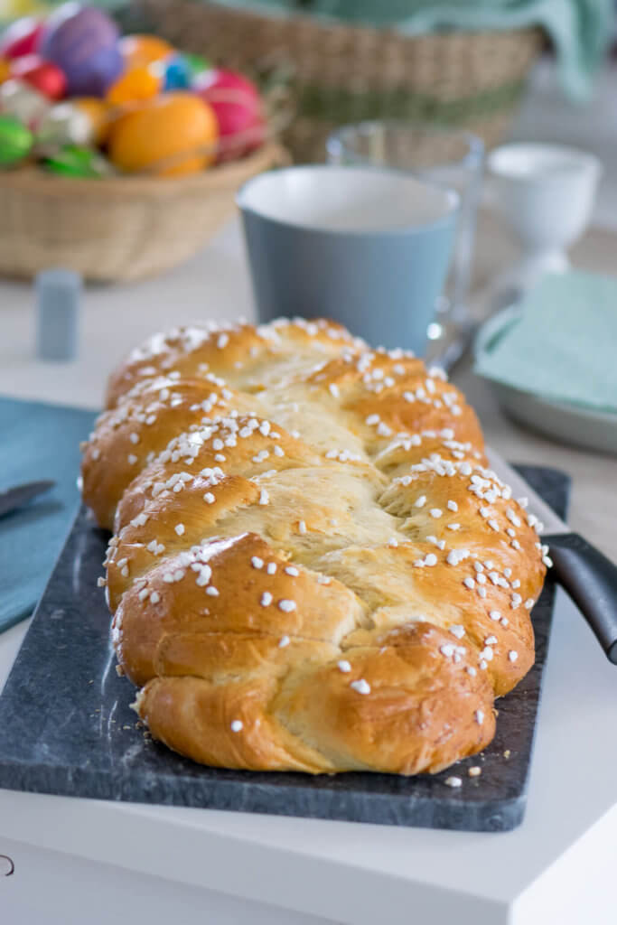 Osterfrühstück mit dem perfekten Hefezopf