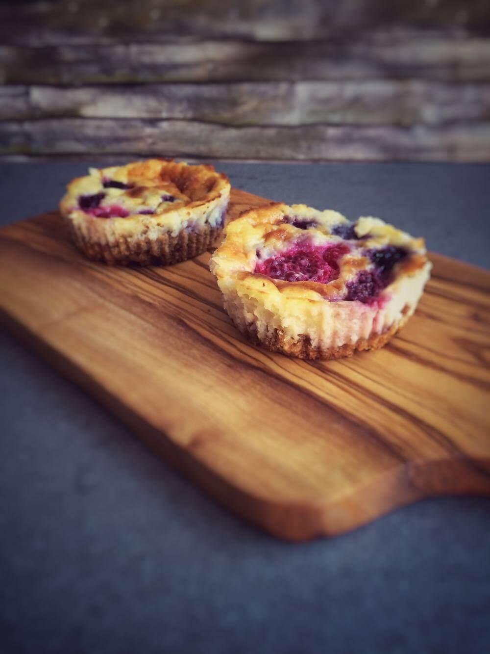 Cheesecake Muffins mit Himbeeren
