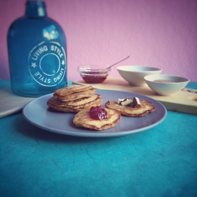 Amerikanische Pancakes mit Dinkel und Mandelmilch