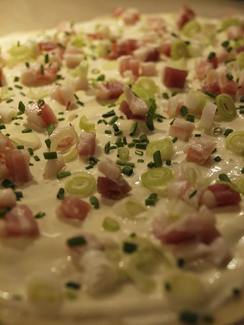 flammkuchen mit dinkelmehl