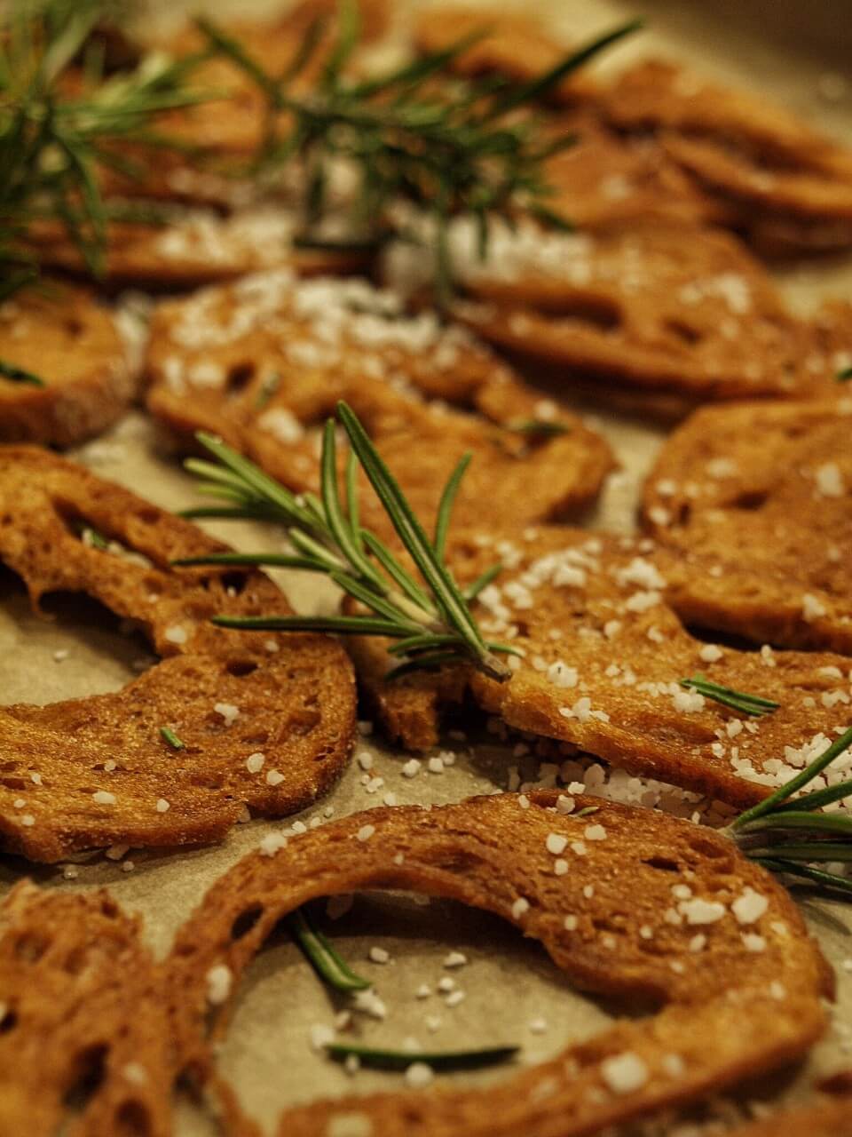 Brotchips backen