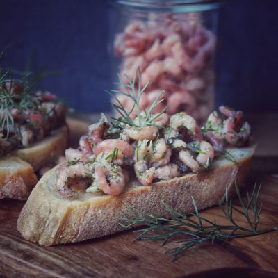 Krabben Crostini