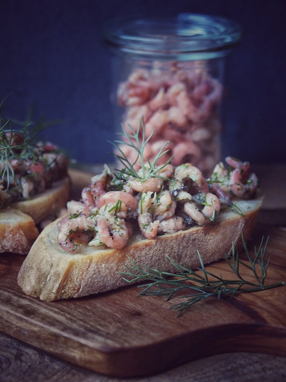 Krabben Crostini - Baguette mit Dill, Zitrone, Krabben