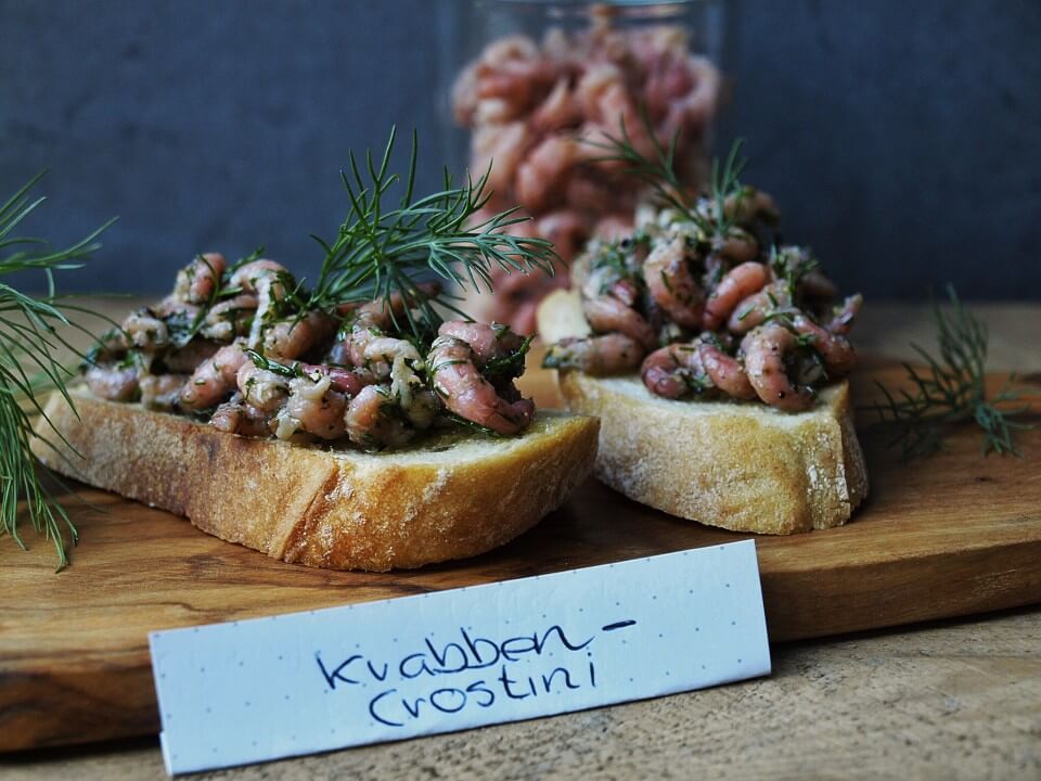 Krabben Crostini - Baguette mit Dill, Zitrone, Krabben
