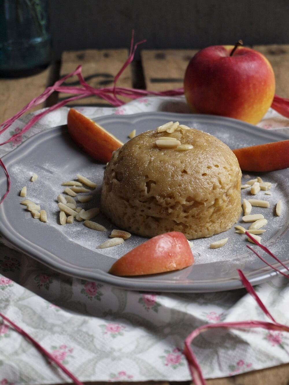 Mikrowellenkuchen – total gedrehter Dinkel Apfel Kuchen