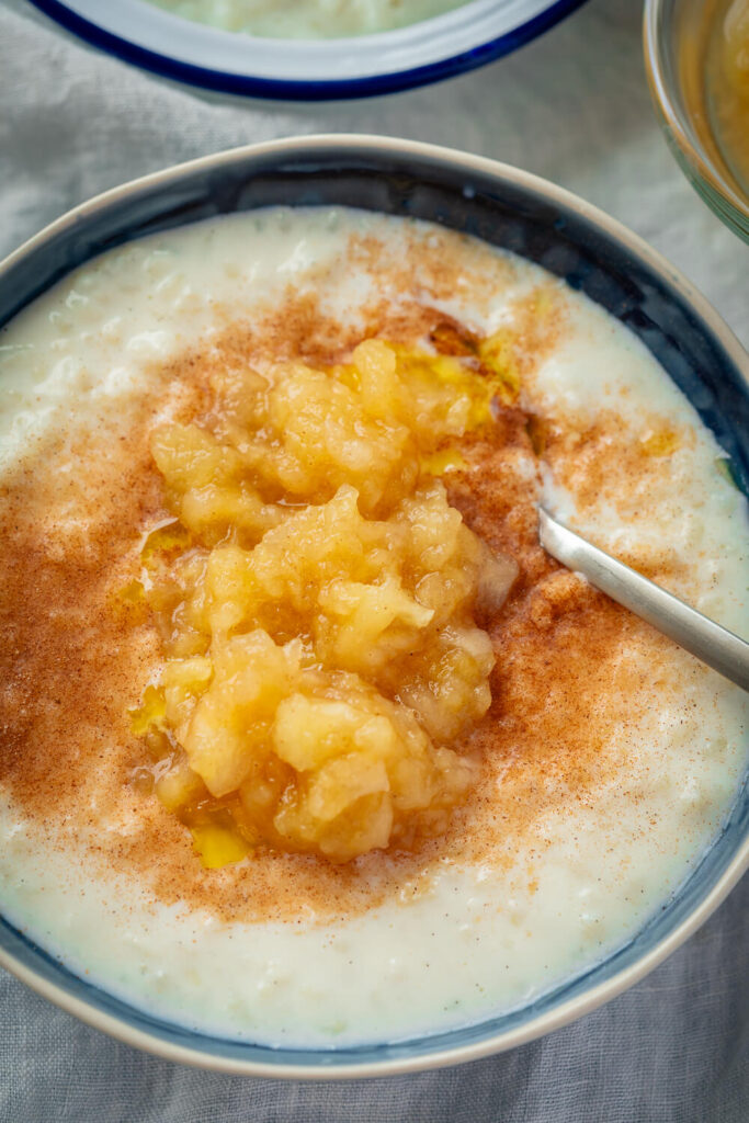 Milchreis mit Apfelmus