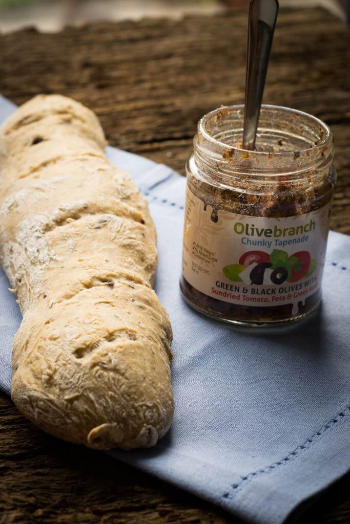 Foodist Gourmet Box und Tomatenbrot