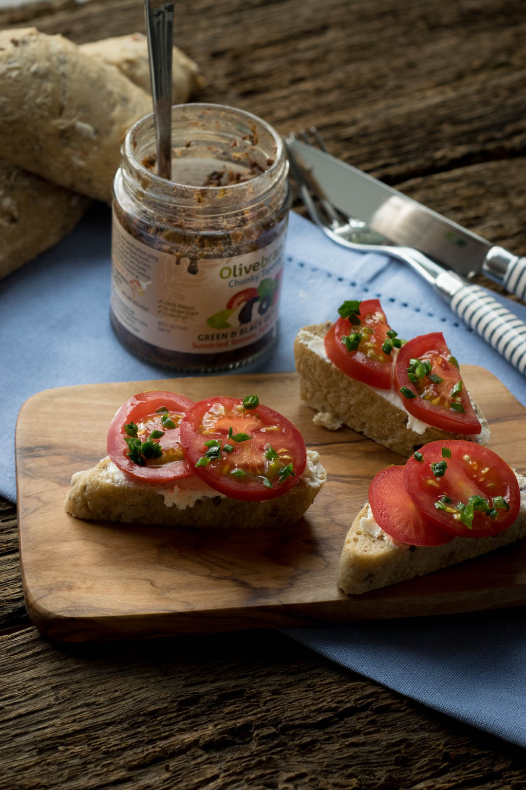 Super lecker &amp; einfach - Tomaten Oliven Brot