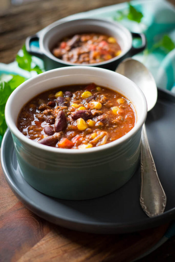 Chili con carne aus dem Slowcooker aromatisch & super easy zubereitet