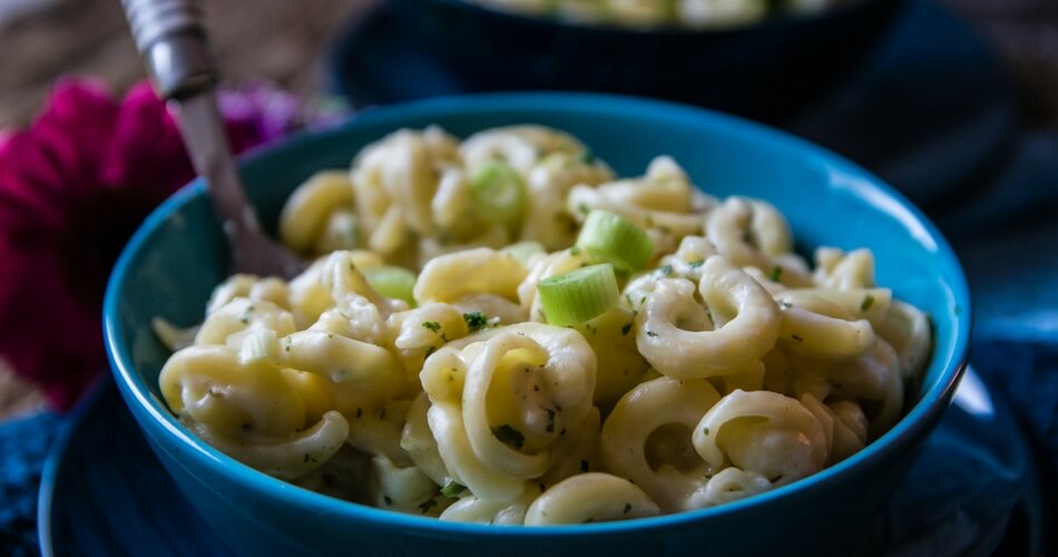 Nudeln in cremiger Knoblauch Sauce