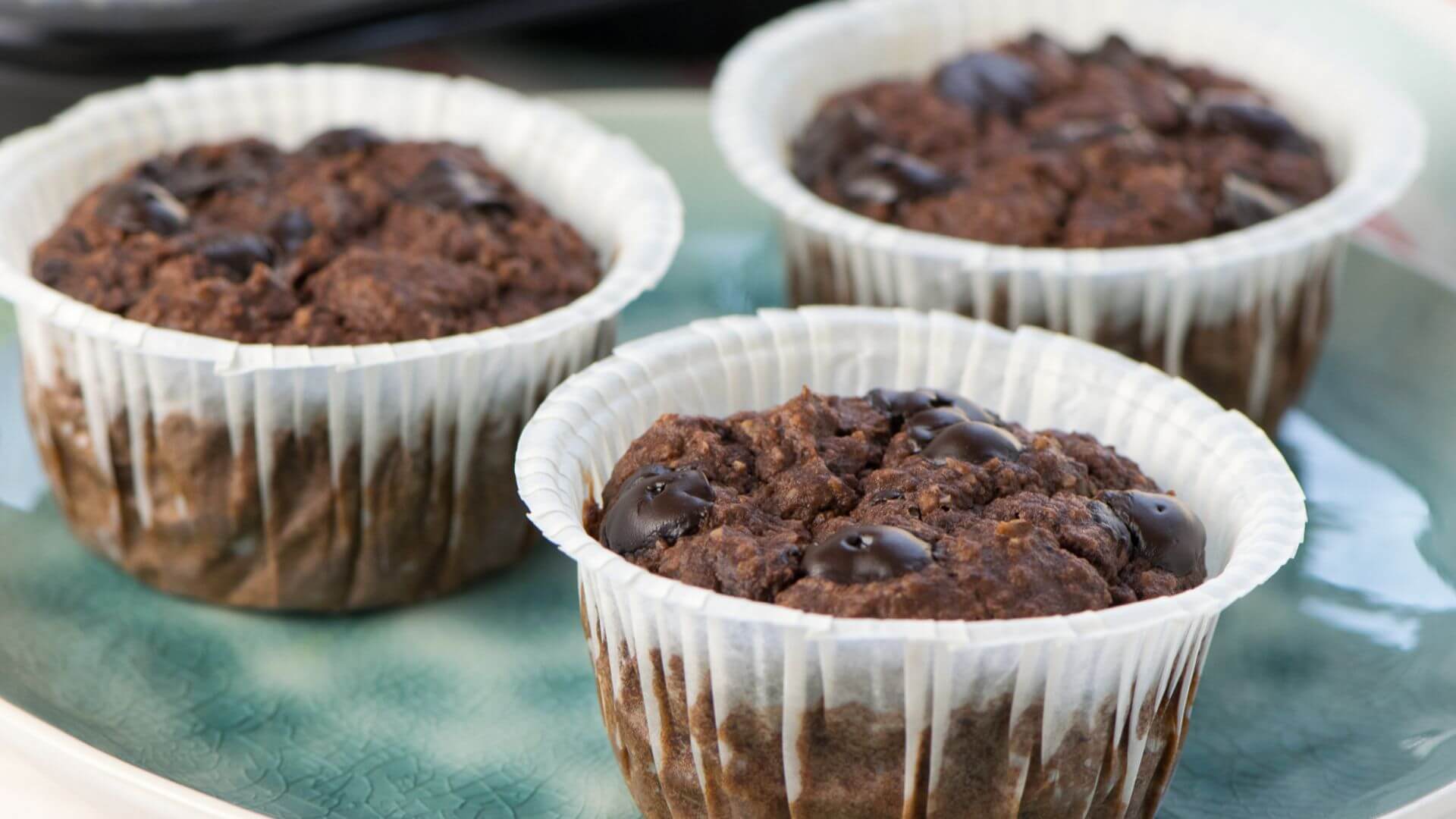 Schoko Banane Haferflocken Muffins - Frühstücksmuffins ohne Zucker