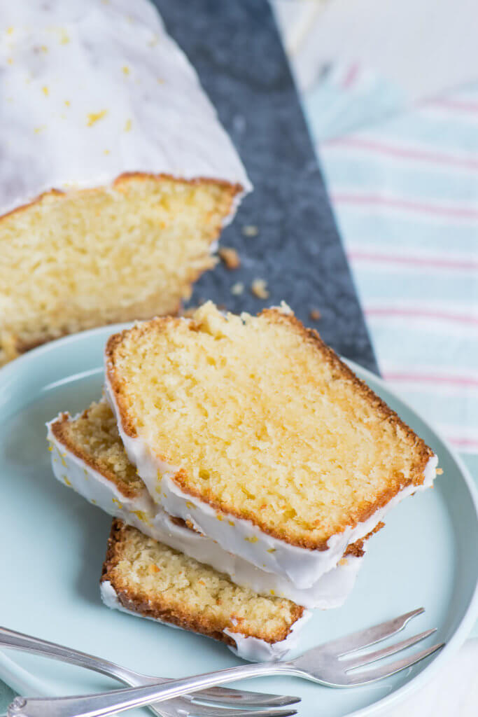 Erfrischend und saftig - Zitronen Mascarpone Joghurt Kuchen