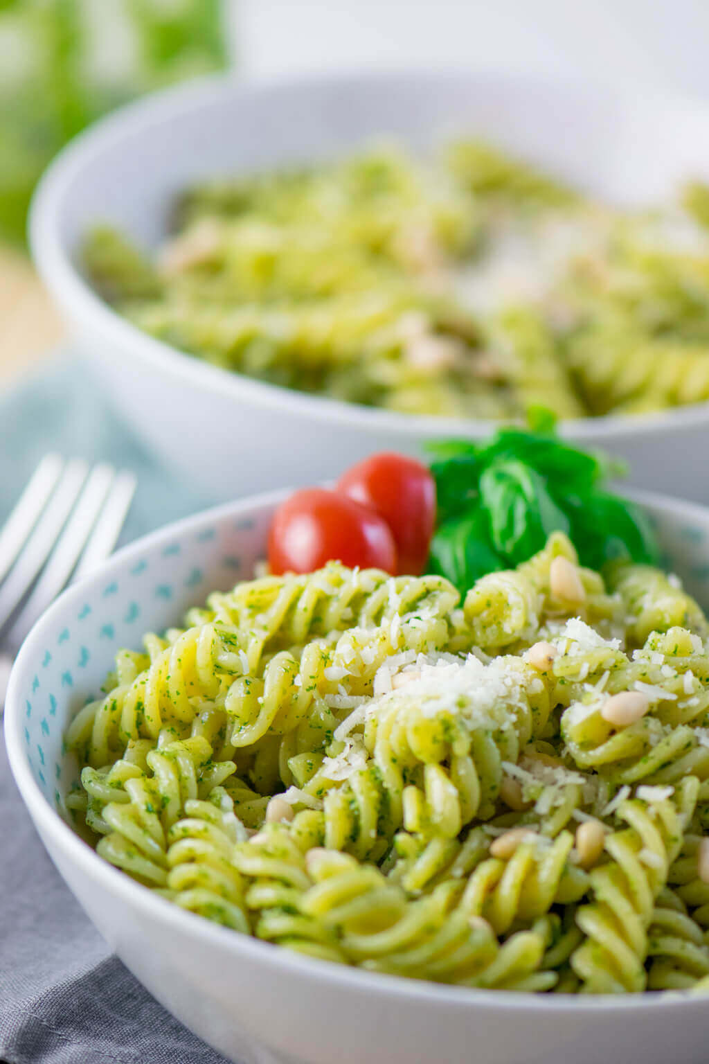 Mega lecker und unvergesslich - Basilikum Pesto Pasta mit nur 4 Zutaten