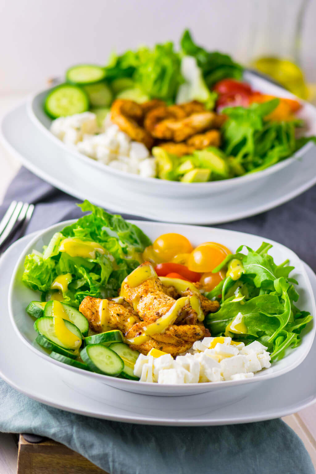 Richtig leckerer Salat mit Grilled Chicken &amp; Honig Senf Dressing