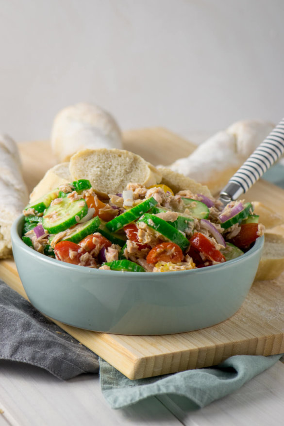 Schneller Thunfisch Salat mit Honig Senf Dressing