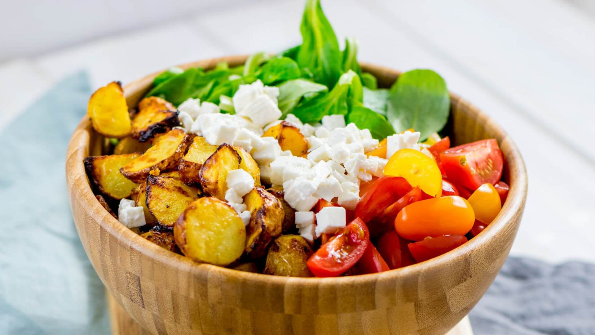 Honig Senf Röstkartoffel Salat mit Feta und Tomaten #airfryer #rezept #kartoffelrezept