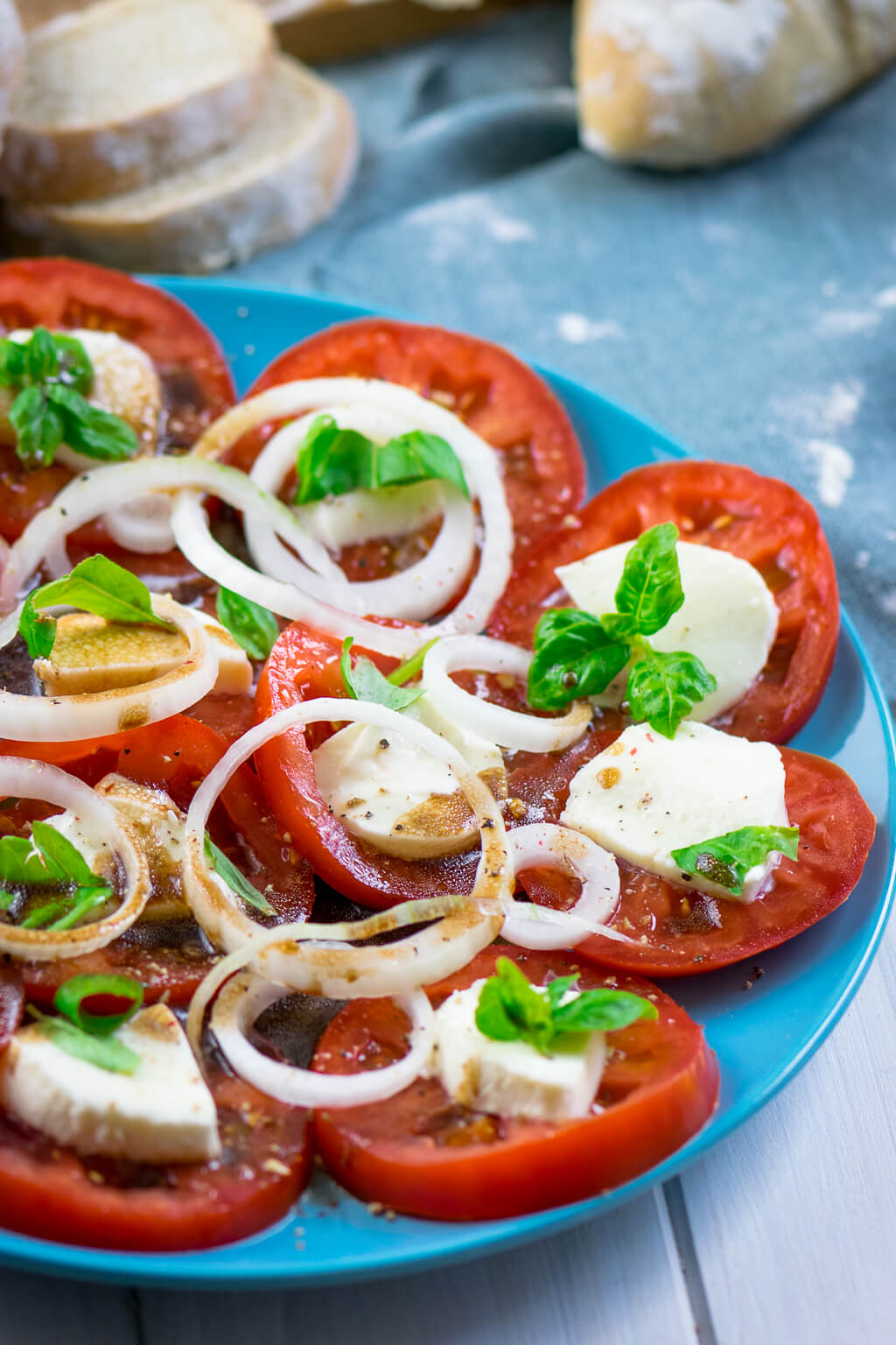 Lecker &amp; easy zubereitet - Tomatensalat mit Mozzarella und Balsamico ...
