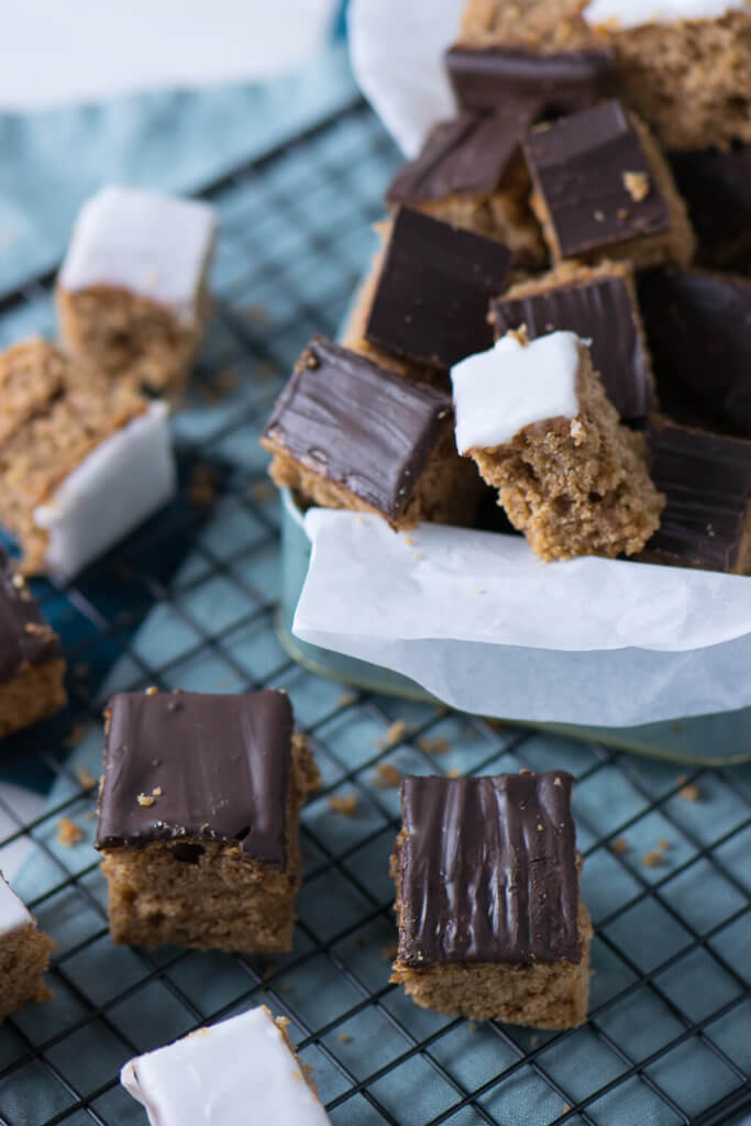 Saftige Honig Lebkuchen Würfel - Super lecker, aber mega einfach zu backen 