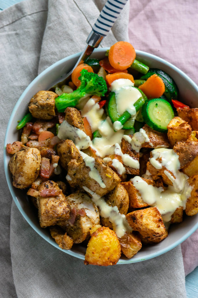 Mega lecker - Baked Potatoe Bowl mit Sauce Hollandaise