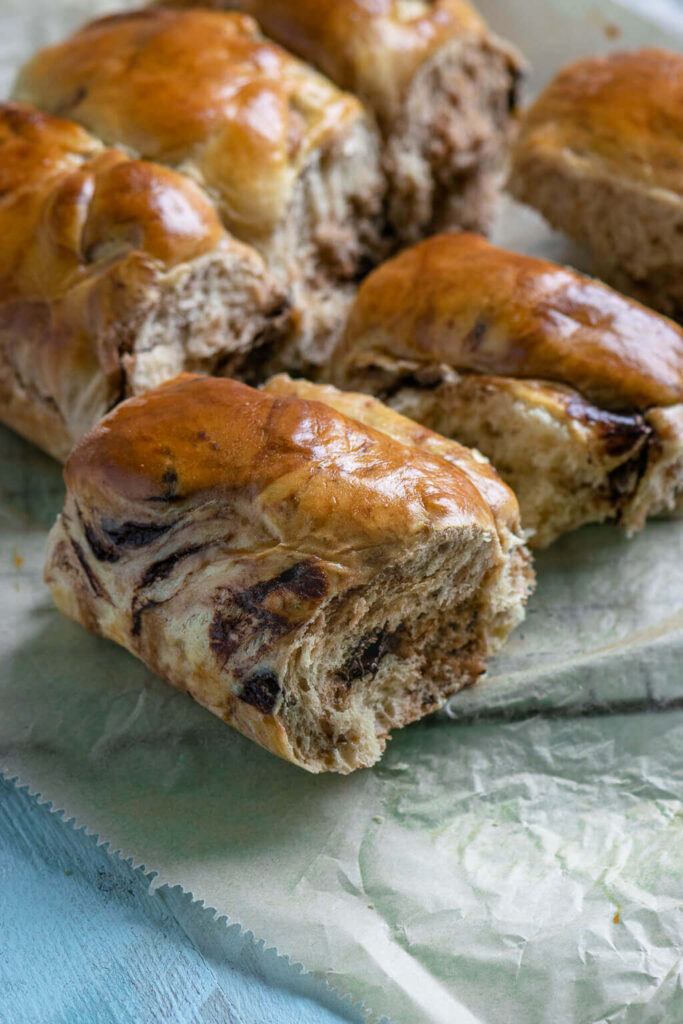 Lecker und wunderbar fluffig - tolles Rezept für Schokoladen Brötchen