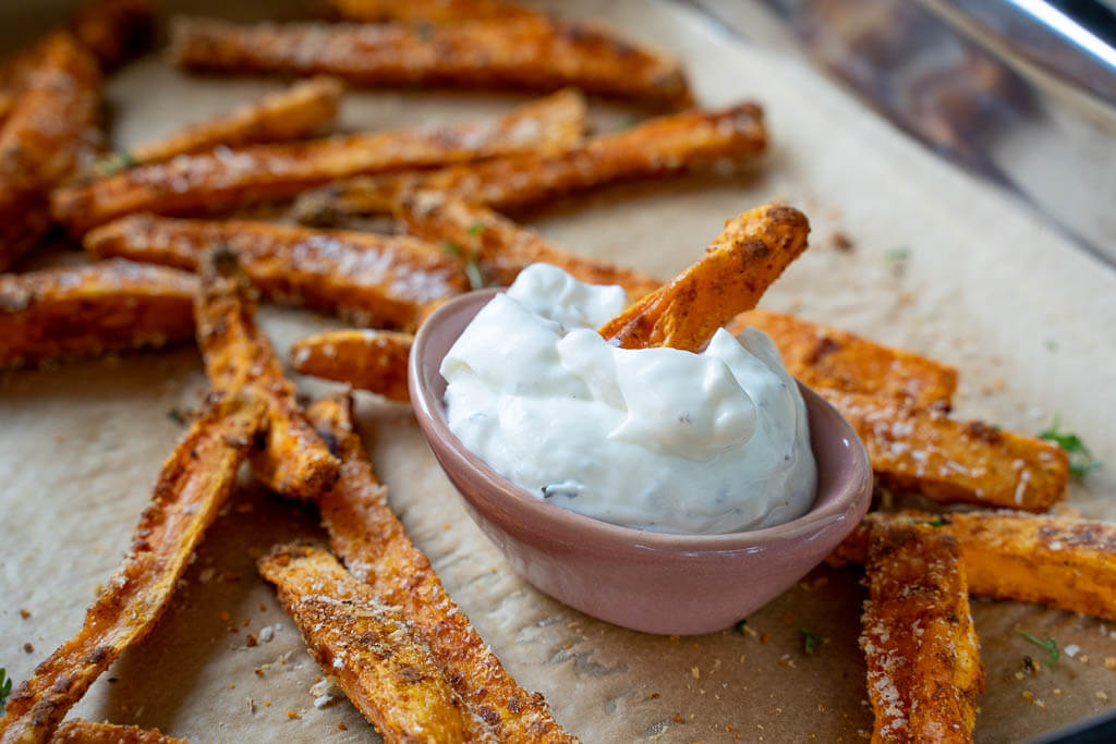 Süßkartoffel Pommes vom Blech