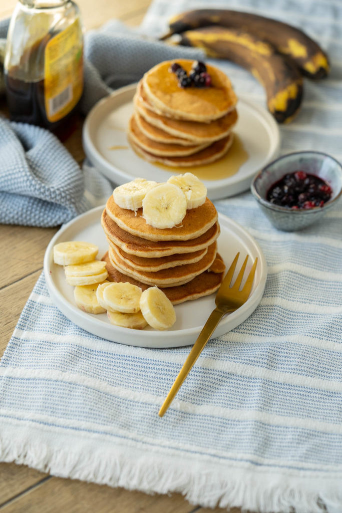 Bananen Pancakes - schnell &amp; einfach für die ganze Familie - Einfach Malene