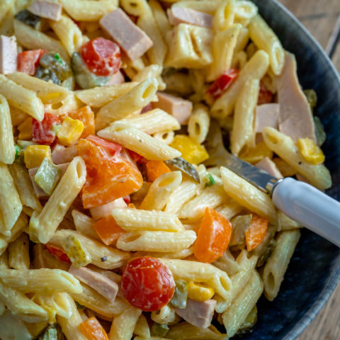Sommerlicher Nudelsalat