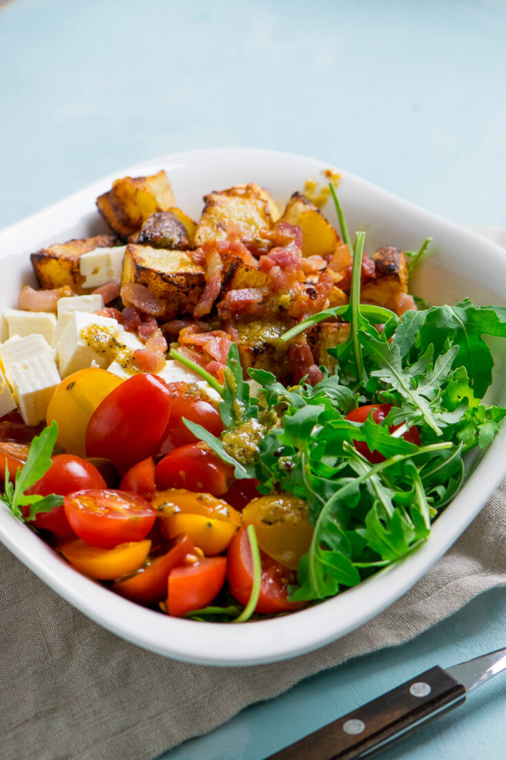 Lauwarmer Honig Senf Röstkartoffel Salat mit Rucola und Speck - Einfach ... Lauwarmer Honig Senf Röstkartoffel Salat mit Rucola und Speck - Einfach ...