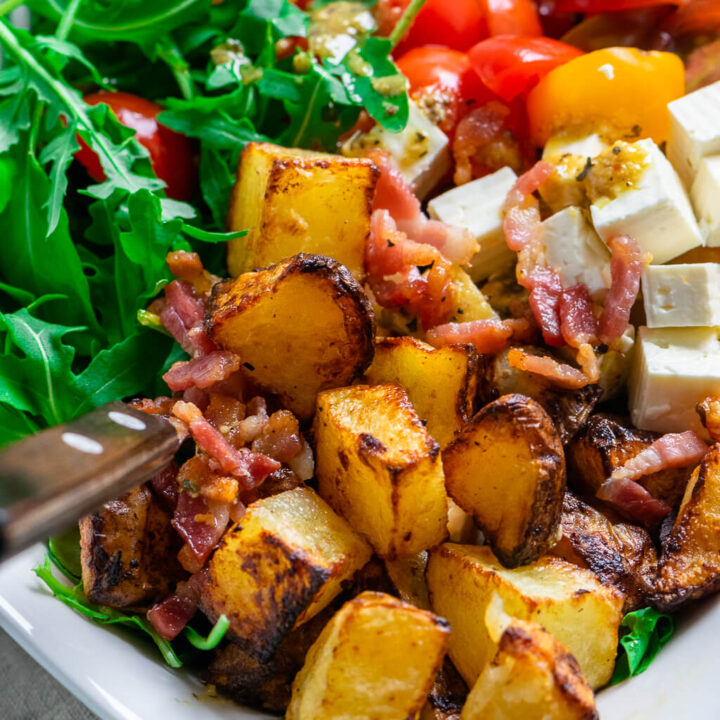 Lauwarmer Honig Senf Röstkartoffel Salat mit Rucola und Speck - Einfach ... Lauwarmer Honig Senf Röstkartoffel Salat mit Rucola und Speck - Einfach ...
