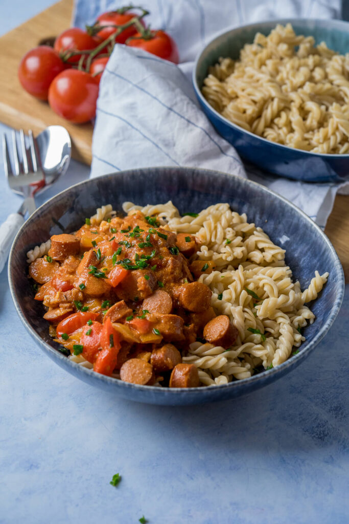 Würstchen Gulasch Rezept