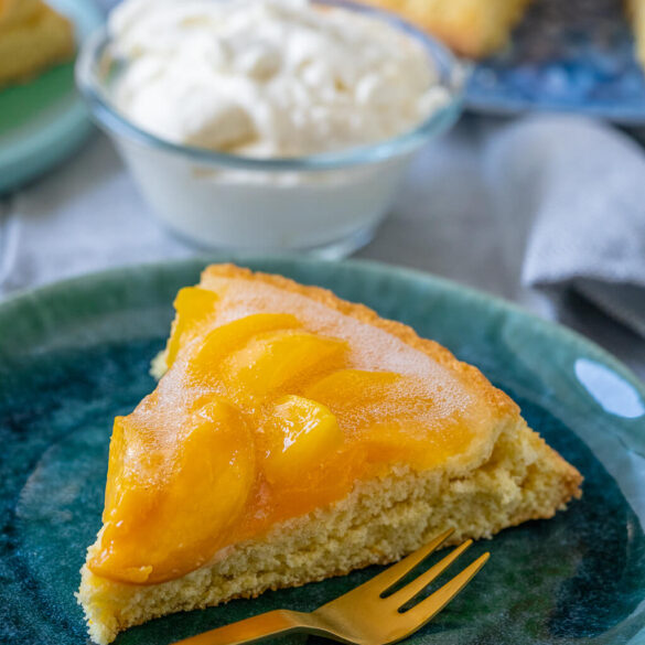 Grundrezept für Biskuitboden fluffiger Tortenboden - Obstkuchen Grundrezept für Biskuitboden fluffiger Tortenboden - Obstkuchen