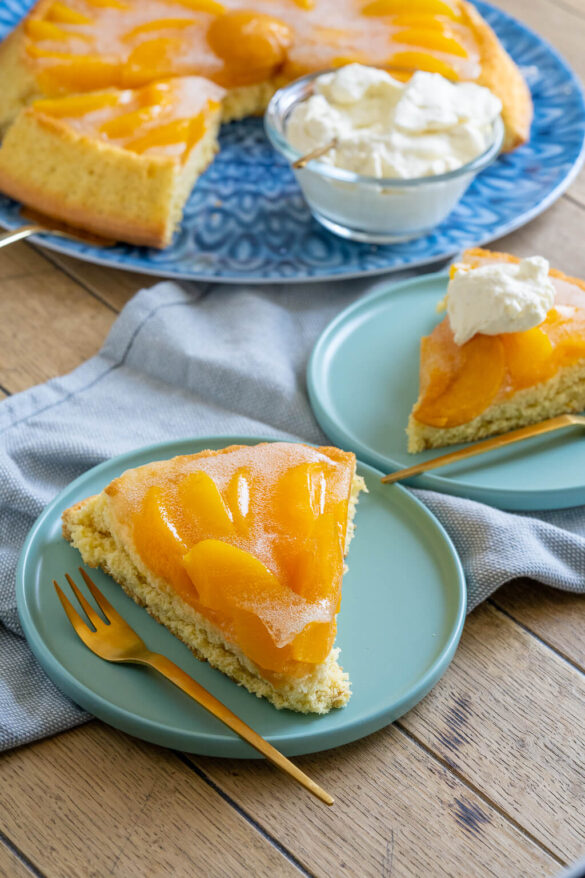 Grundrezept für Biskuitboden fluffiger Tortenboden - Obstkuchen Grundrezept für Biskuitboden fluffiger Tortenboden - Obstkuchen