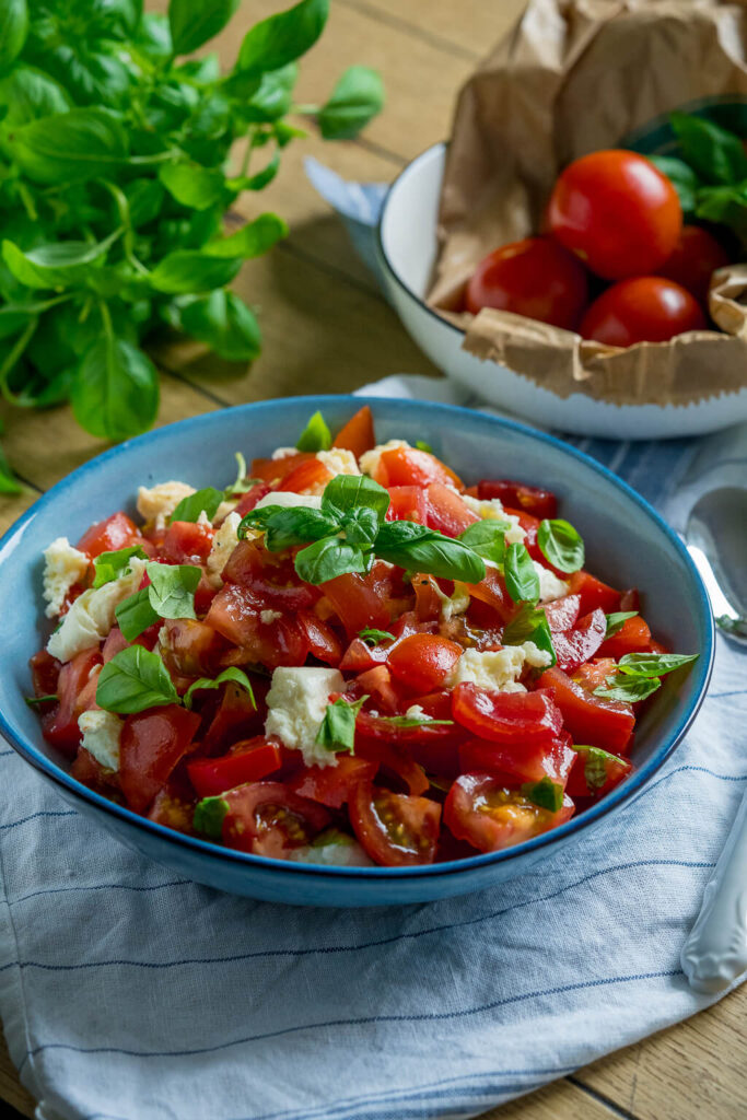 Tomatensalat mit Mozzarella