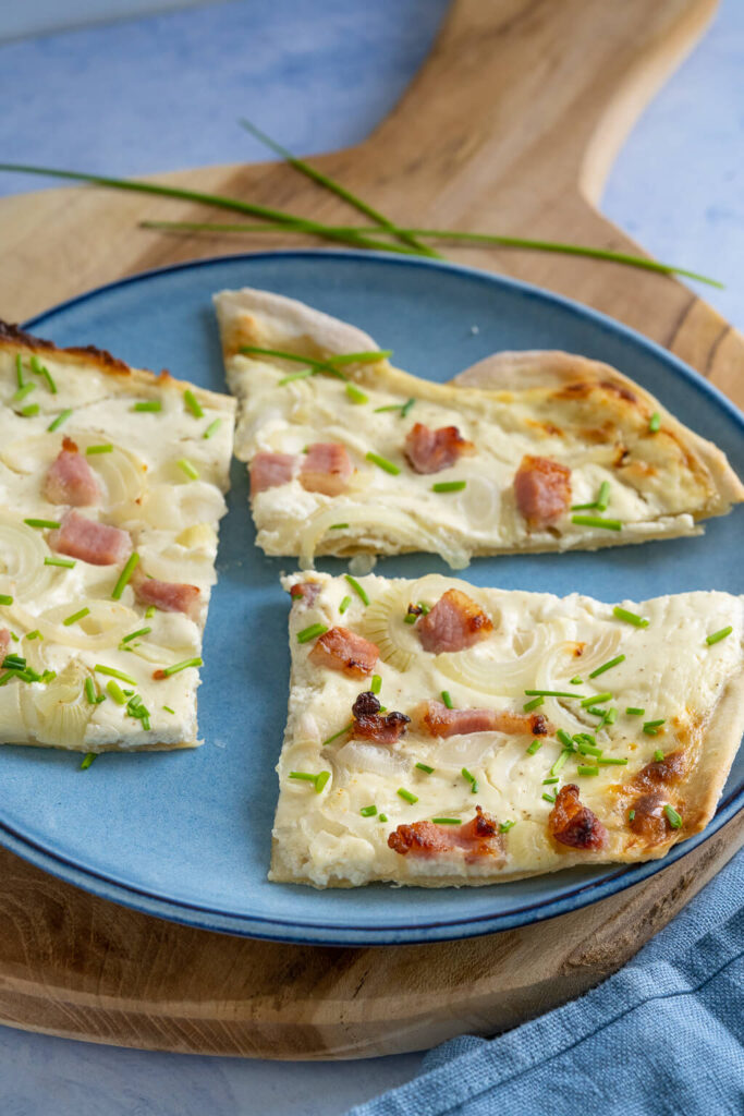 Schneller Elsässer Flammkuchen für deine Feierabendküche - Einfach Malene
