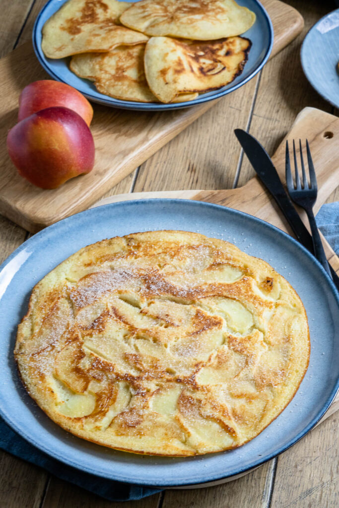 Omas beste Apfelpfannkuchen - für groß und klein -Einfach Malene