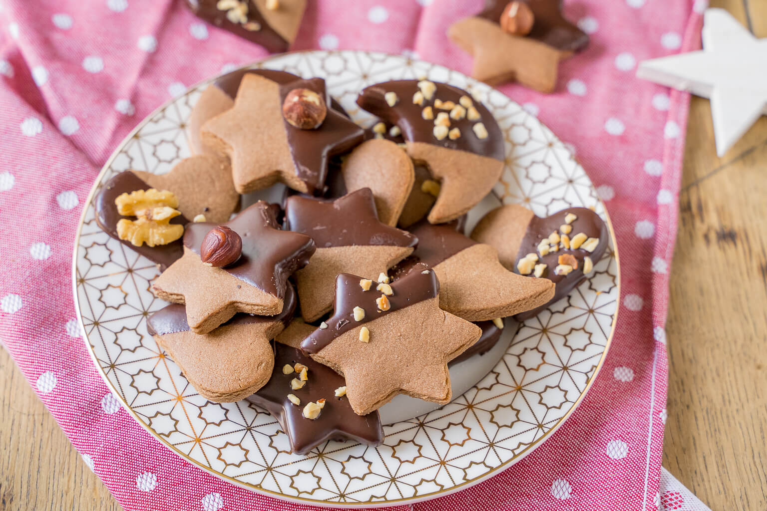 Die leckersten Rezepte für Weihnachtsplätzchen zum Ausstechen - Einfach 
