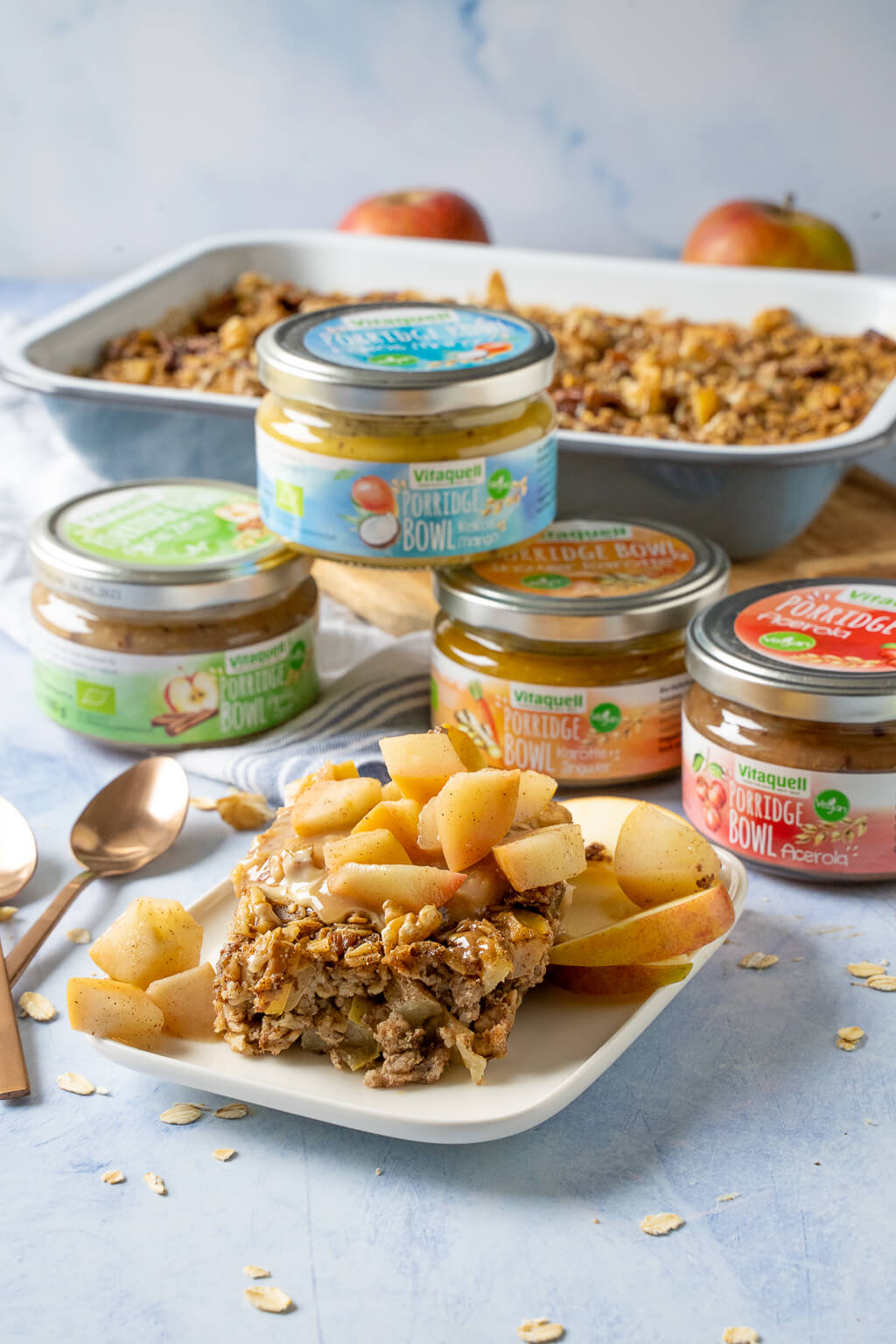 Köstliches ApfelZimt Baked Oatmeal warmer vollwertiger Kuchen zum