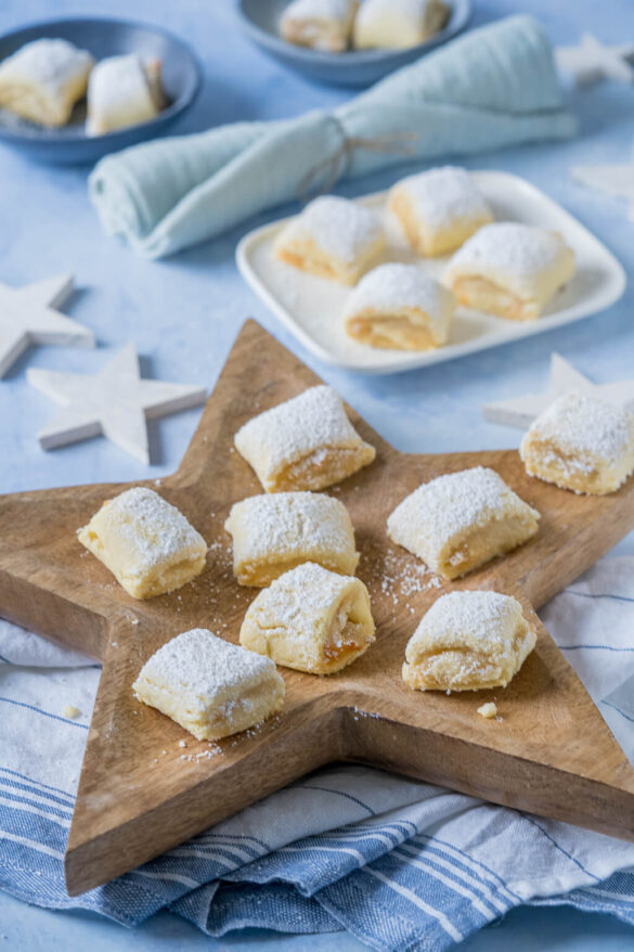 Marzipankissen - köstliches Marzipangebäck zur Weihnachtszeit - Einfach ...