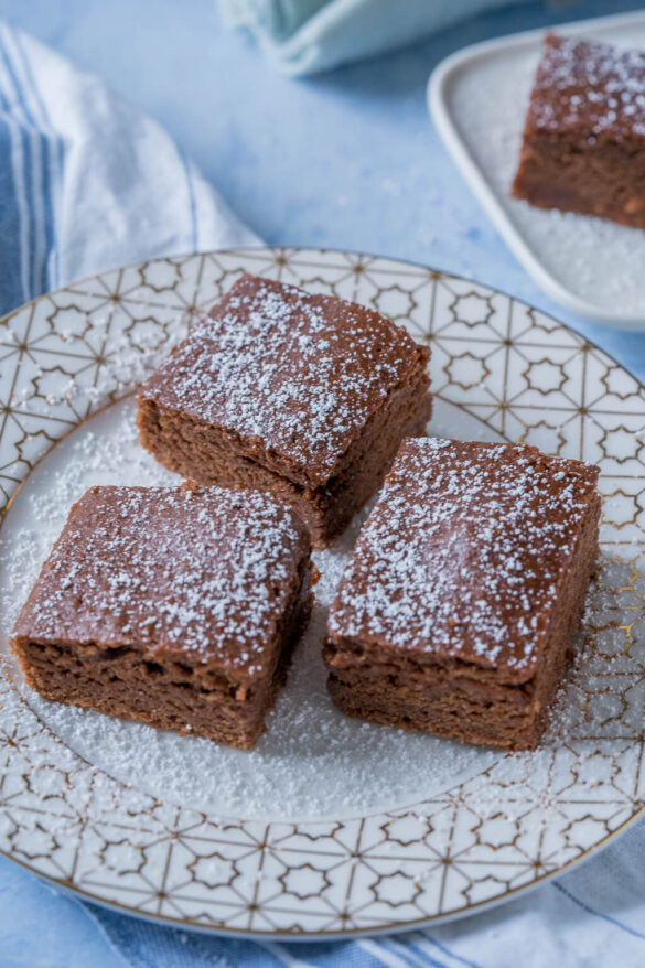 Lebkuchen-Kirsch-Dessert im Glas – einfaches Rezept - Einfach Malene