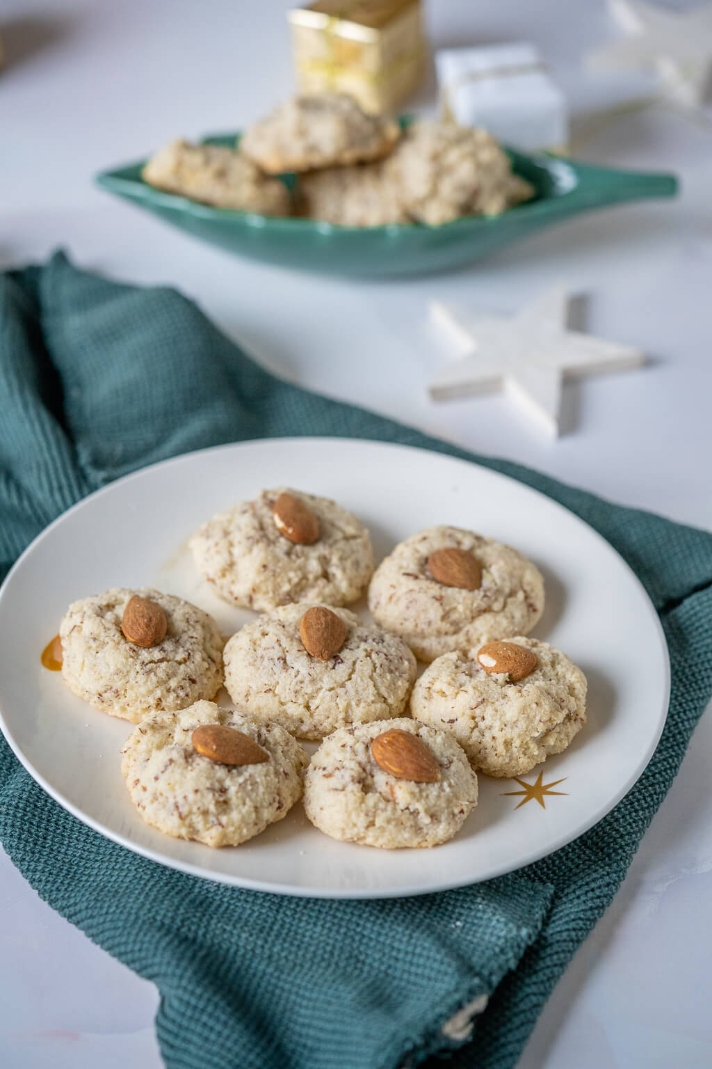 Einfache Mandelmakronen - mega lecker mit nur 5 Zutaten - Einfach Malene