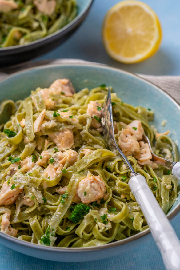 Schnelle Bandnudeln mit Lachs - mit nur 5 Zutaten