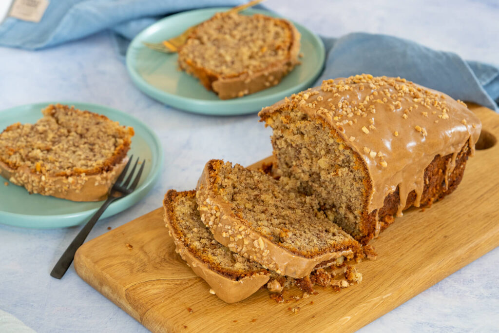 Super saftiger Haselnusskuchen aus der Kastenform - Einfach Malene