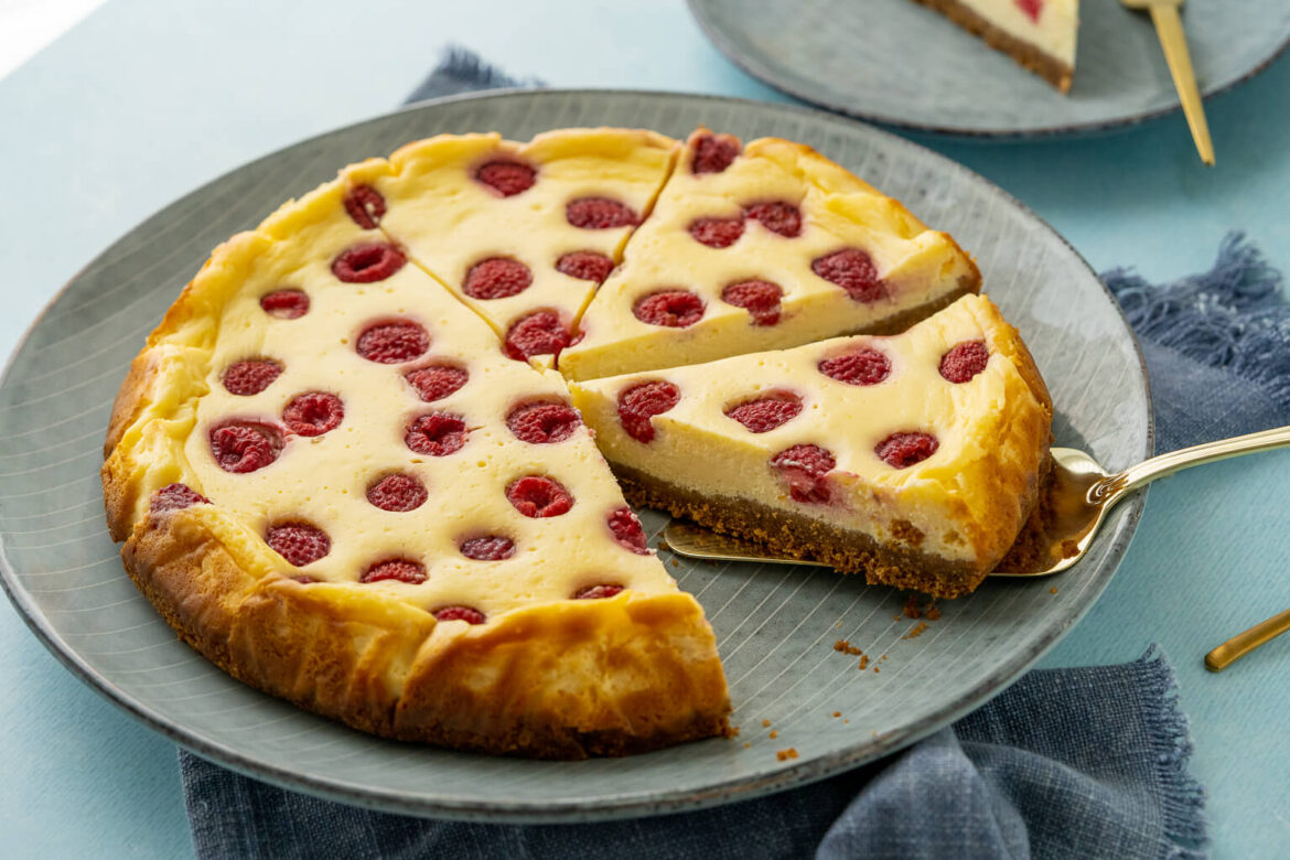Cremiger Käsekuchen ohne Boden - lecker, schnell &amp; einfach