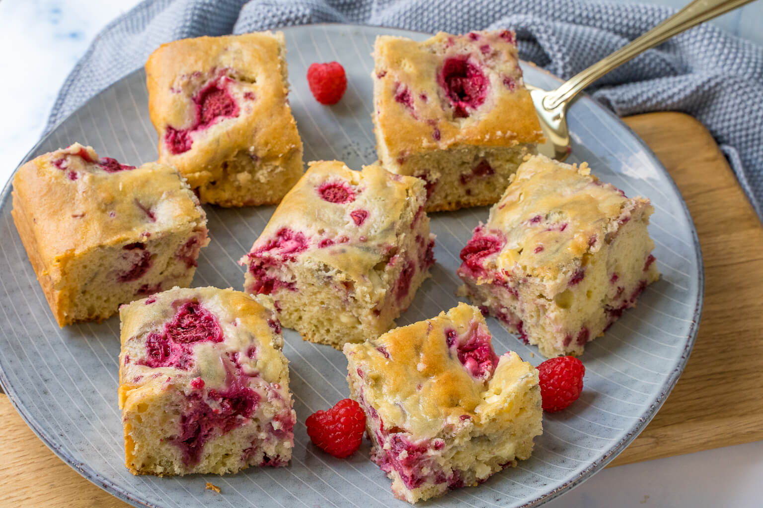 Himbeerkuchen mit weißer Schokolade
