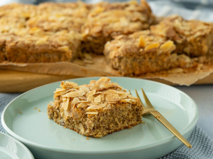 Mandelkuchen vom Blech – mit leckerem Zimt-Zucker Topping