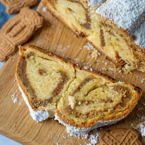 Spekulatius Marzipan Stollen