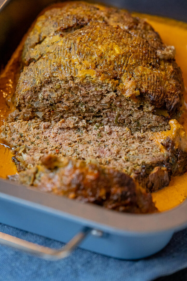 Wie Lange Muss Ein Hackbraten In Den Ofen Hackbraten aus dem Ofen - einfaches Familienrezept mit Sauce