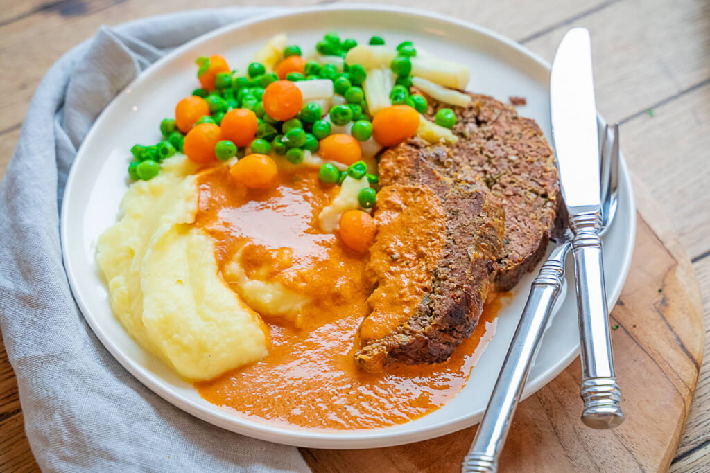 Hackbraten mit Sauce einfach selber machen mit Familienrezept