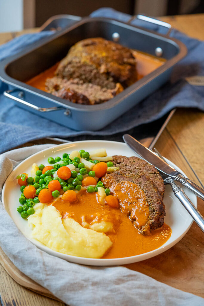 Das Rezept ist super - Hackbraten aus dem Ofen mit Senfkruste