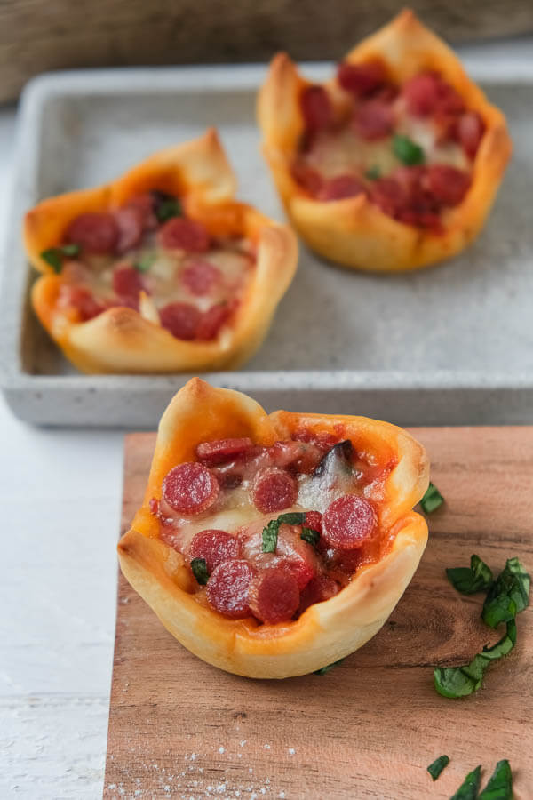 Mini-Pizzen aus der Muffinform sind das perfekte Fingerfood